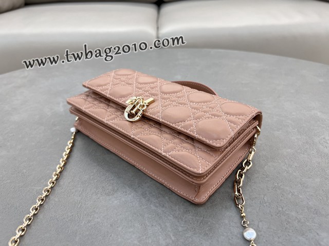 Dior专柜新款迪奥顶级原单lady珍珠羊皮手提包藤格纹链条斜挎包 djfk1010